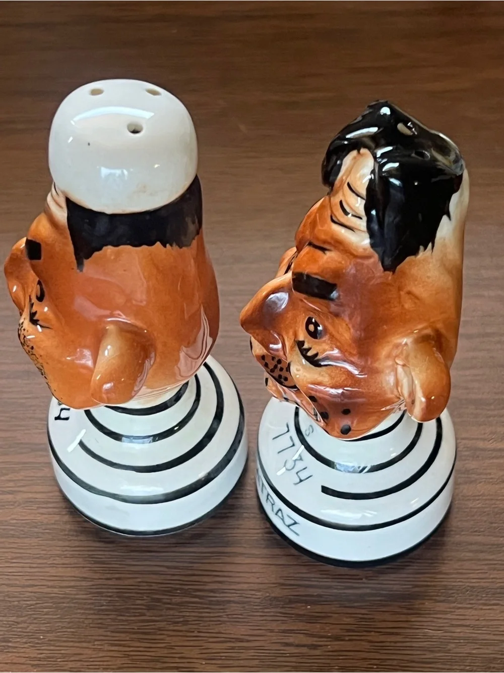 Vintage 1950s Alcatraz Prisoner Salt and Pepper Shakers - Made in Japan